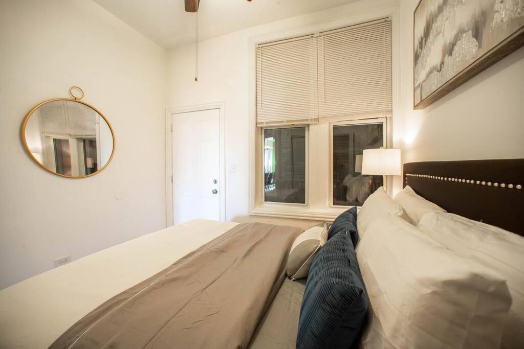 Getaway In The Heart Of Pilsen Chicago Apartman Kültér fotó