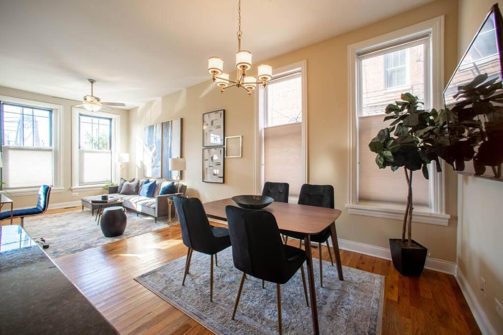 Getaway In The Heart Of Pilsen Chicago Apartman Kültér fotó